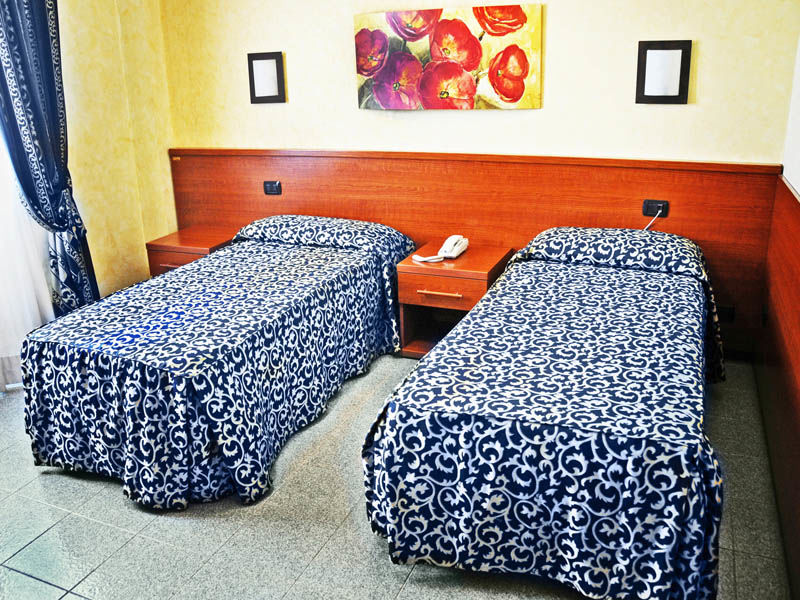 Hotel Jonico Rzym Zewnętrze zdjęcie