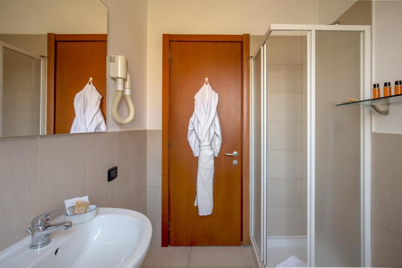 Hotel Jonico Rzym Zewnętrze zdjęcie