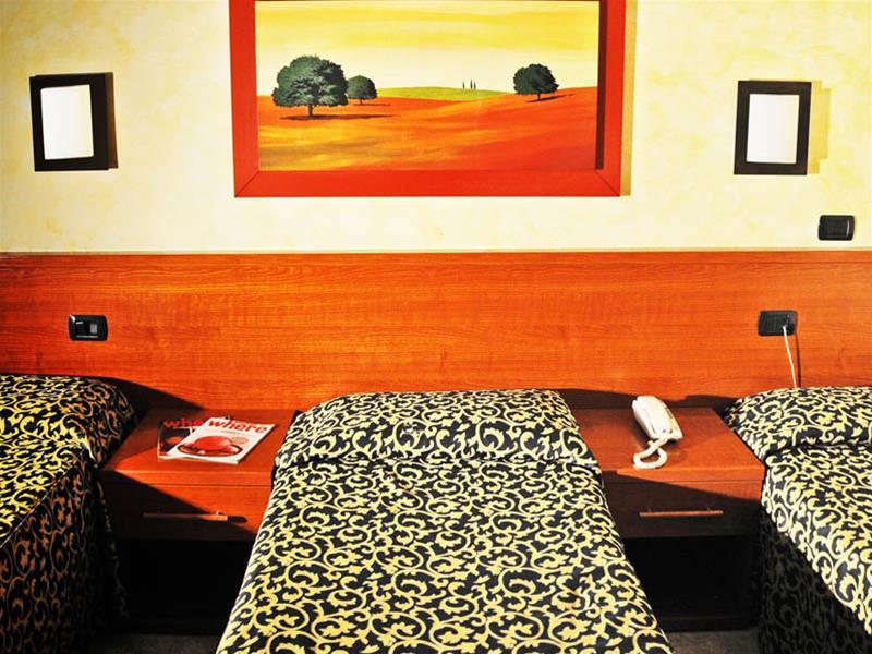 Hotel Jonico Rzym Zewnętrze zdjęcie